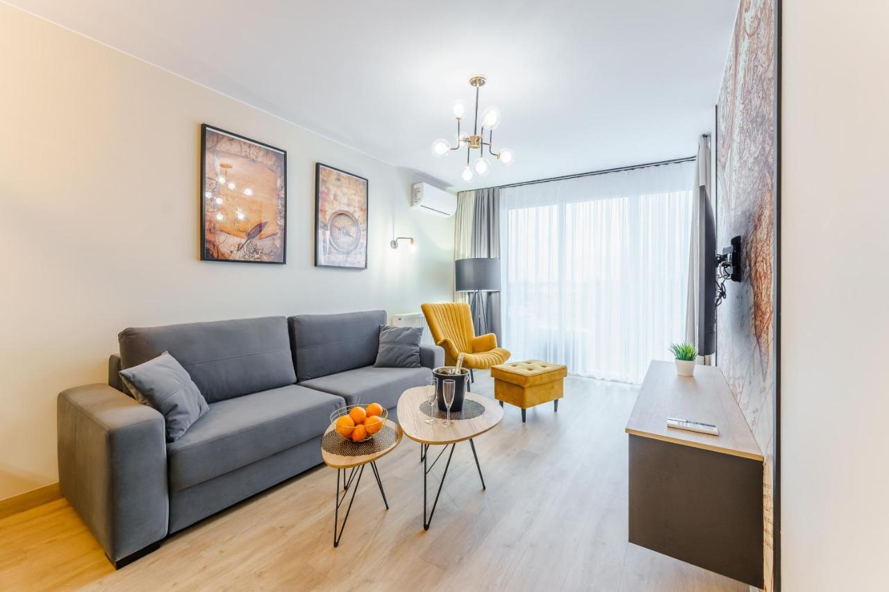 Perlowa Przystan Rent - Classic Gold & Silver Apartment Kolobrzeg Luaran gambar