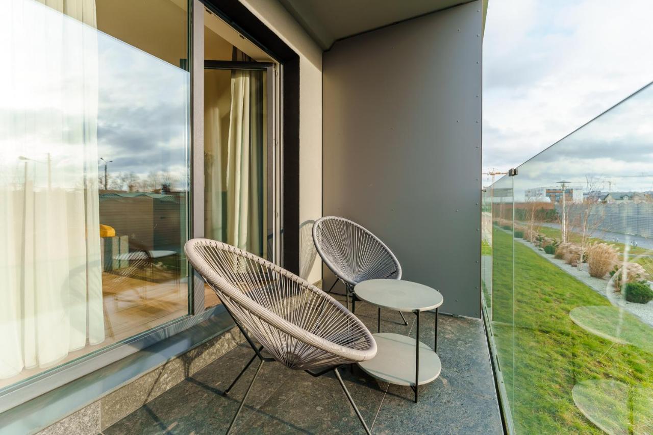 Perlowa Przystan Rent - Classic Gold & Silver Apartment Kolobrzeg Luaran gambar
