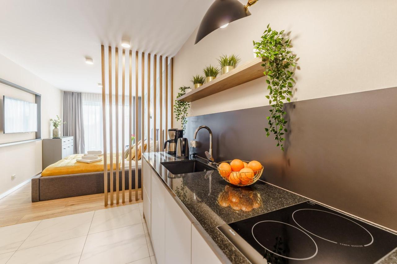Perlowa Przystan Rent - Classic Gold & Silver Apartment Kolobrzeg Luaran gambar